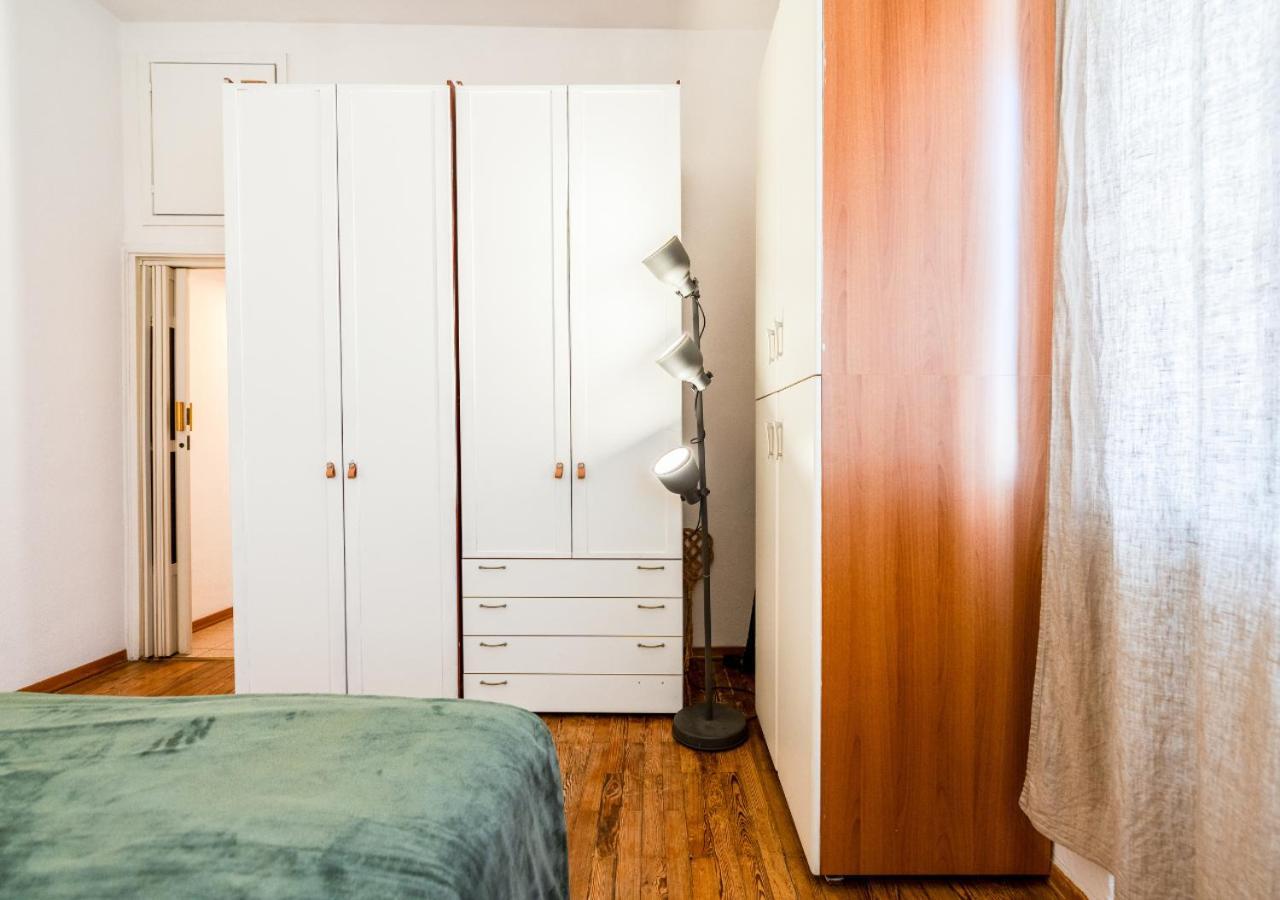Apartamento Milanese Elegance - 15 Minutes Duomo Exterior foto