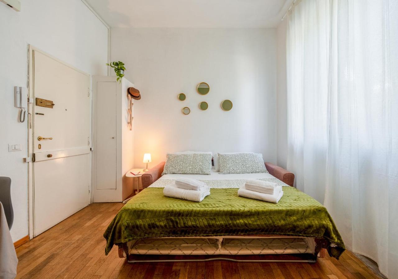 Apartamento Milanese Elegance - 15 Minutes Duomo Exterior foto